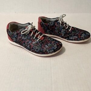 Alegria ESS 225 women’s casual athletic sneaker